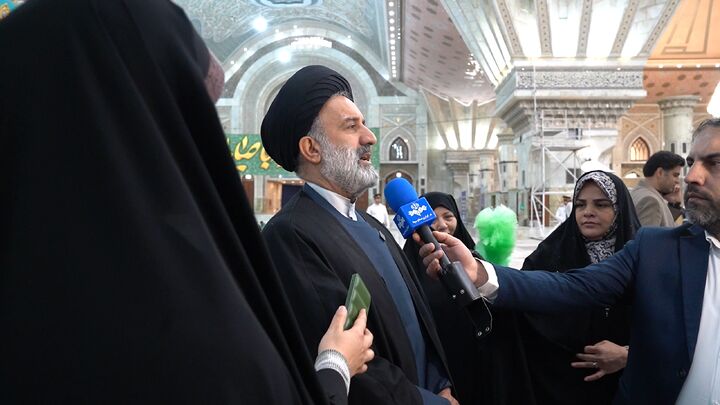 گزارش تصویری/ حضور مسئولان بنیاد شهید در حرم امام خمینی (ره)