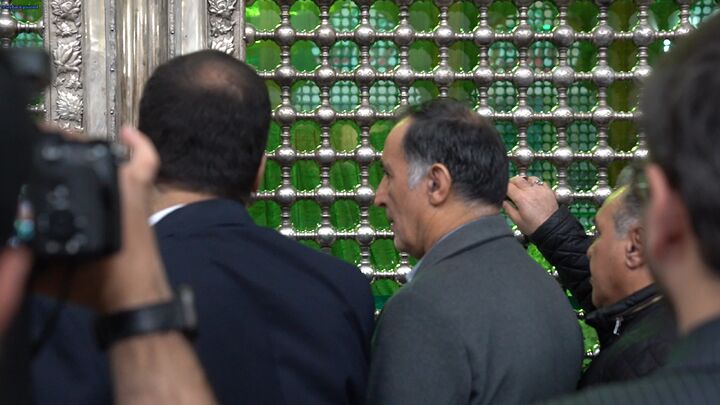 گزارش تصویری/ حضور مسئولان بنیاد شهید در حرم امام خمینی (ره)