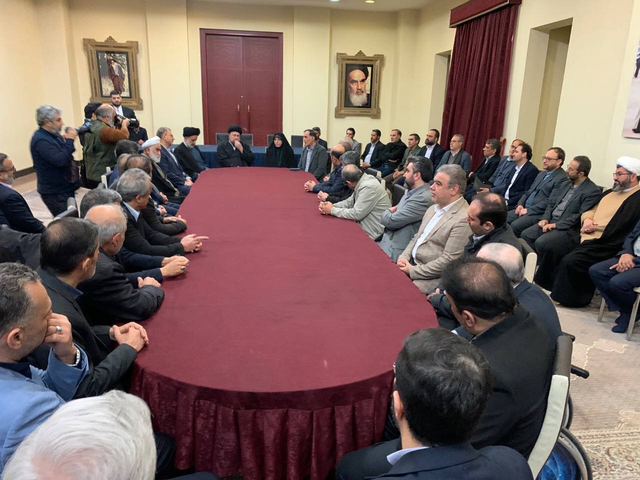 دیدار رئیس و مدیران بنیاد شهید با تولیت آستان امام خمینی(ره)