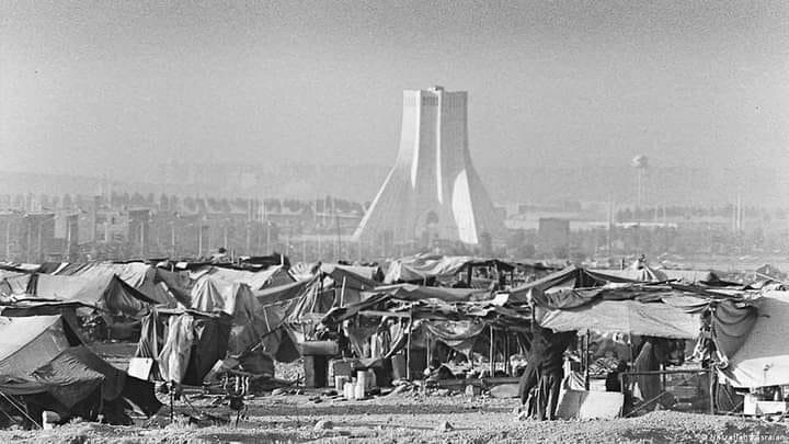 افسانه رفاه در دوران پهلوی/ آمارهای جهانی درباره قبل از انقلاب چه می‌گویند؟!