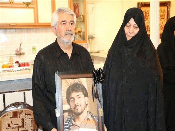 شهیدی که نیمی از حقوق ماهانهاش را به امور خیریه اختصاص داد