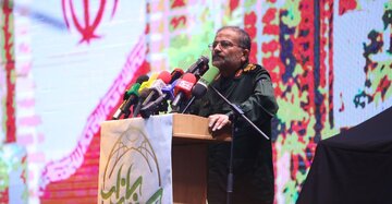 از تحریم تنباکو تا انقلاب اسلامی؛ سردار سلیمانی: اصناف همیشه در جای درست تاریخ بودند