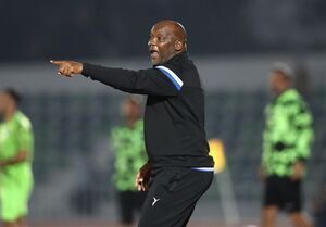 کلباء سرمربی سابق استقلال را می‌خواهد