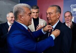 لاپورتا از ریاست بارسلونا کنار رفت