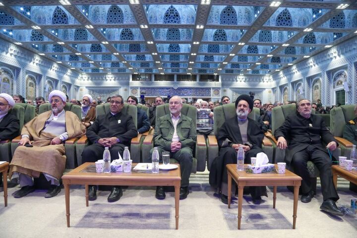 اجلاسیه ملی شهدای غریب اسارت در مشهد برگزار شد