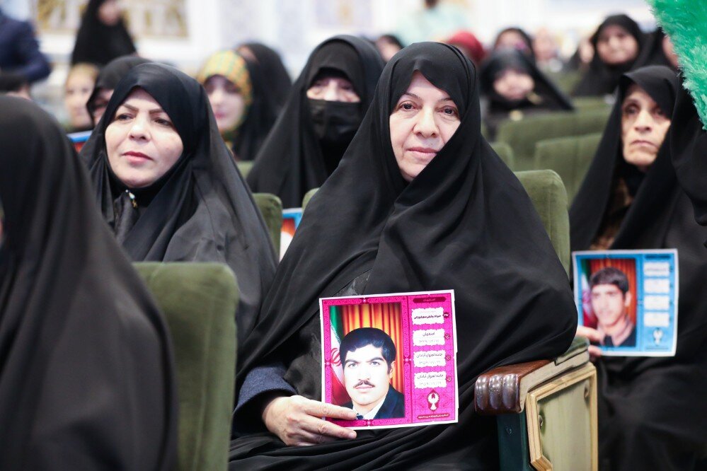 برگزاری اجلاسیه ملی شهدای غریب اسارت با حضور محمد باقر قالیباف