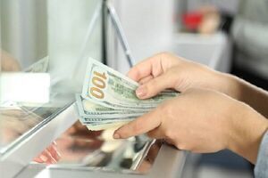 نرخ رسمی ارز در مرکز مبادله ایران اعلام شد