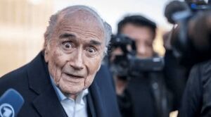 حمله تند رئیس سابق فیفا به ترامپ