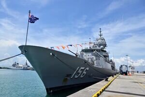 هشدار چین به ناو جنگی استرالیا هنگام عبور از تنگه تایوان