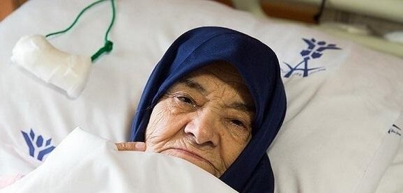 مادر حاج احمد متوسلیان آسمانی شد