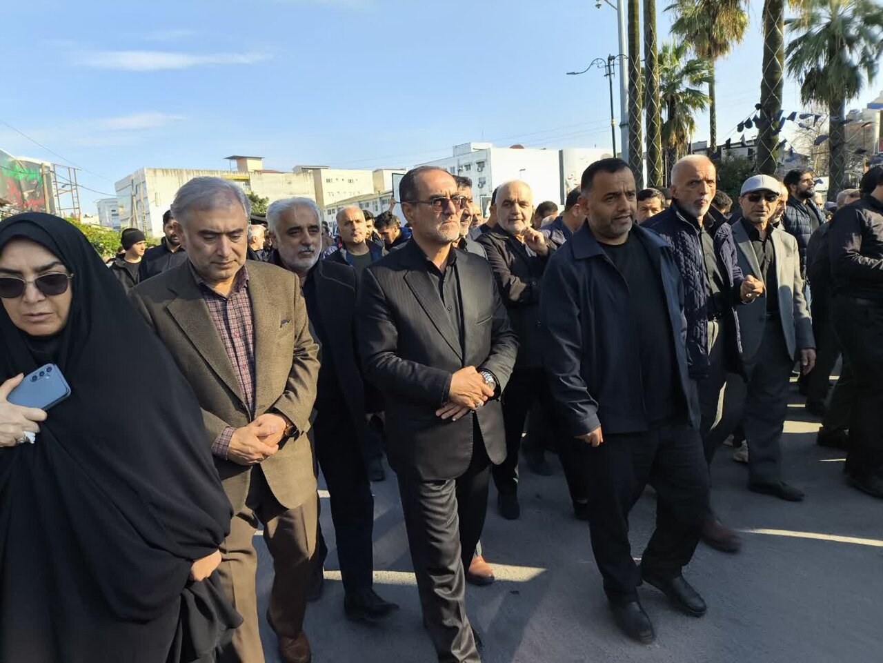 حضور مدیرکل بنیاد شهید و امور ایثارگران مازندران در مراسم تشییع دو پیکر مطهر شهید حملات صهیونی آمریکایی در آمل