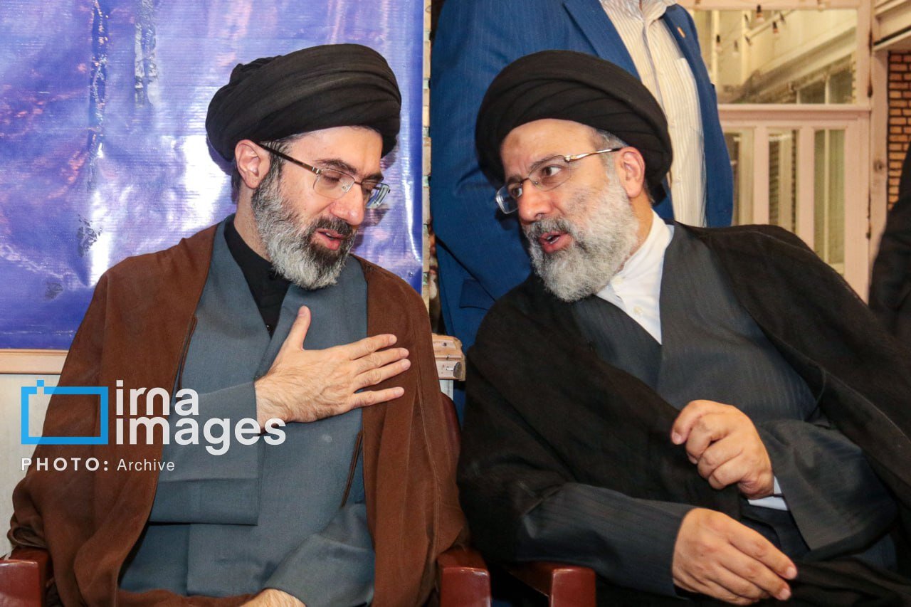 آیت الله سید مجتبی حسینی خامنه‌ای سومین رهبر جمهوری اسلامی ایران