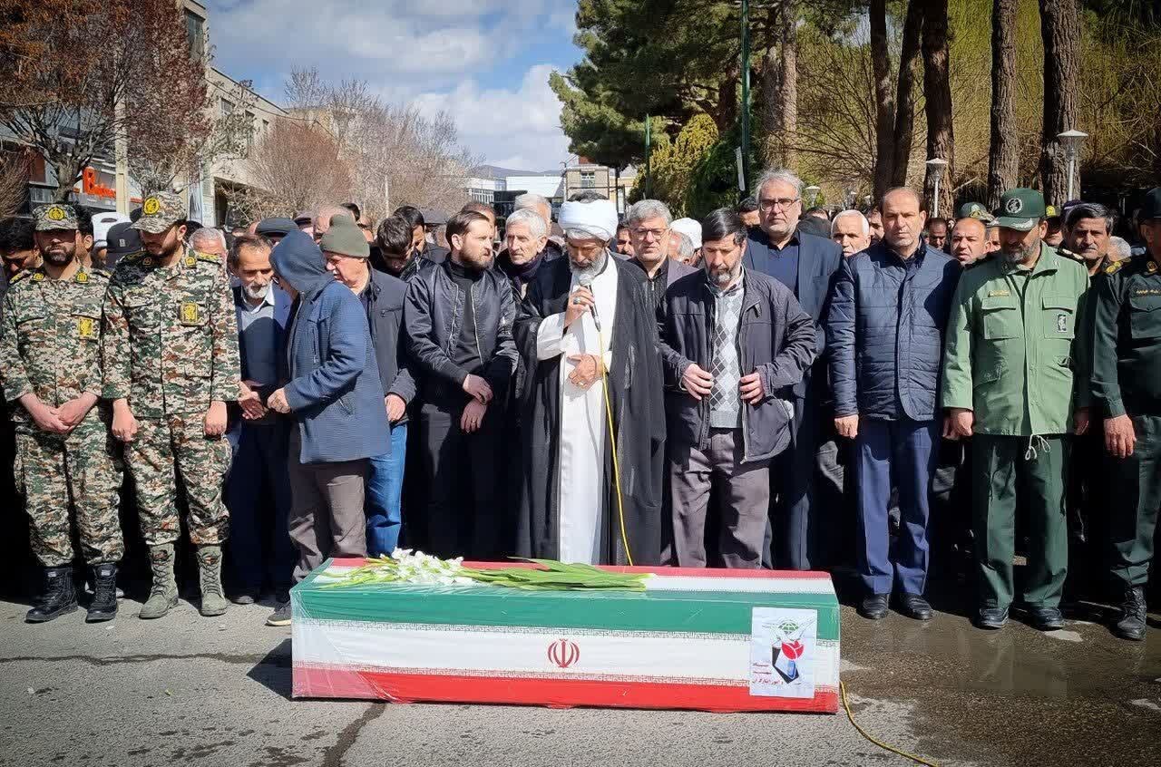 برگزاری مراسم تشییع پیکر مطهر سروان پاسدار شهید «دکتر مجید رادمهر»