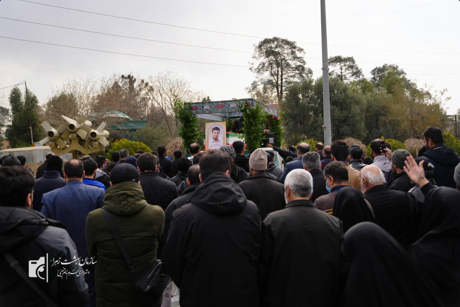 روایتی از قطعه ۴۲ بهشت زهرا در نوزدهم ماه رمضان/ هشت مسافر آسمان در پناه ضامن آهو