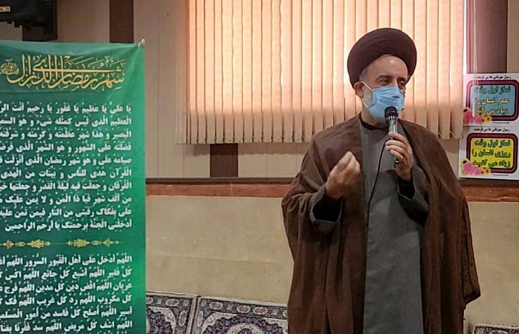 بازدید نماینده ولی فقیه در بنیاد شهید و امور ایثارگران از فرایند خدمت رسانی به ایثارگران در بنیاد شهرستان های استان تهران