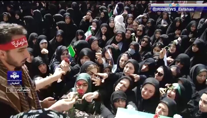 نجف آباد عطرآگین به بوی شهدا شد