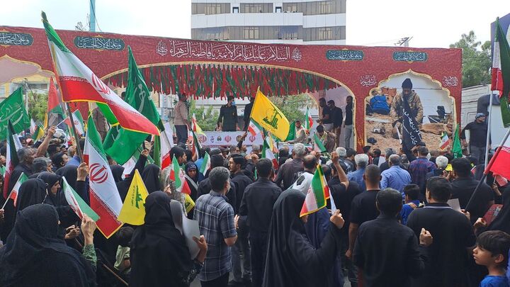 مراسم تشییع پیکر شهیدان لاریجانی و سلیمانی، همزمان با تشییع شهدای ناوشکن دنا