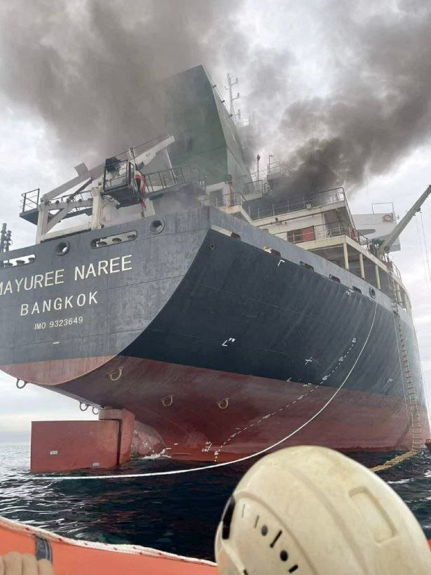 تصاویری منتشر شده رویترز از وضعیت کشتی‌ها در تنگه هرمز