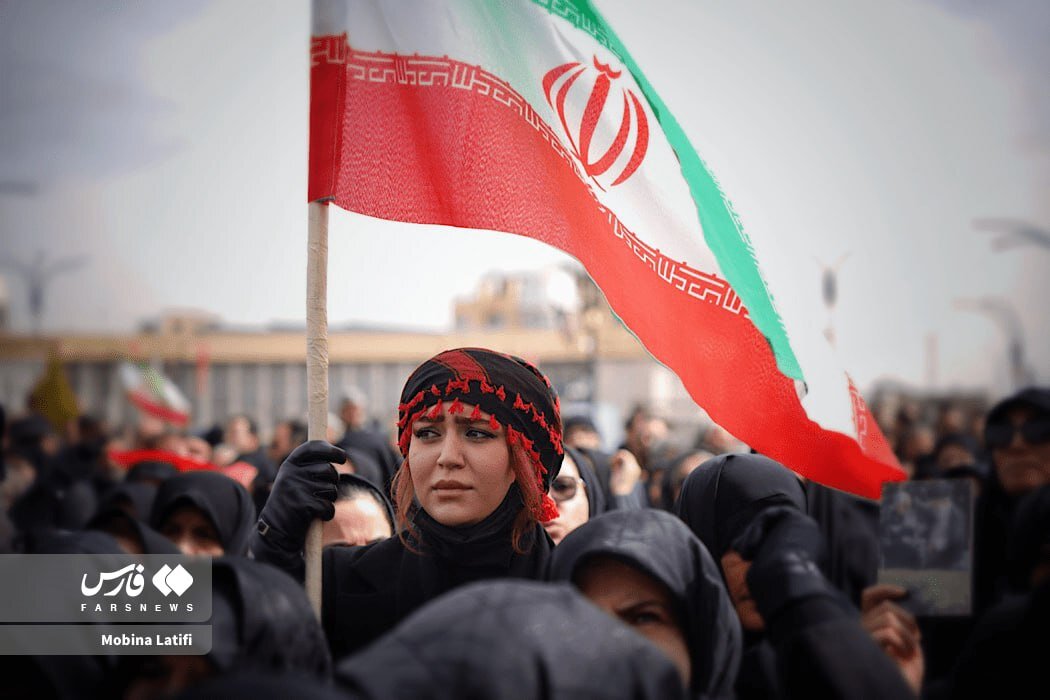 تشییع پیکر شهدای حملات آمریکایی صهیونی در همدان