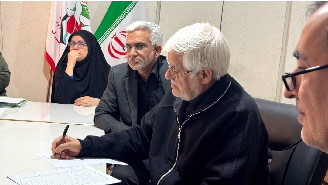 بازدید معاون اول رئیس جمهور از بنیاد شهید