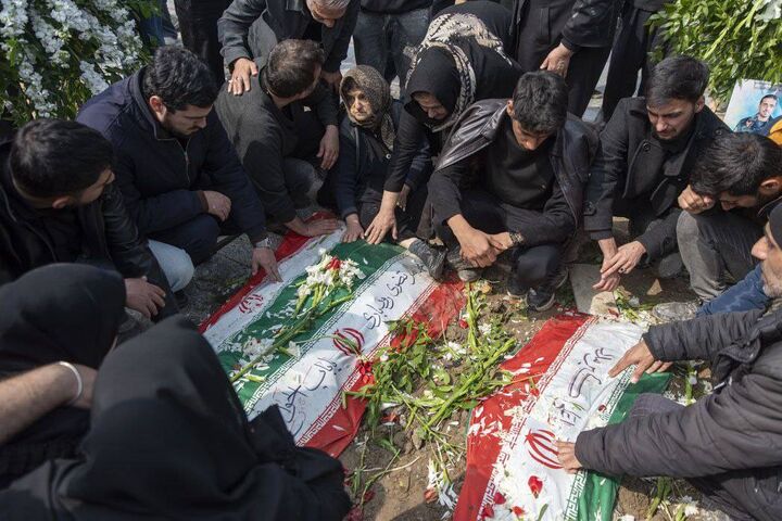 معاون وزیر بهداشت: تهران و هرمزگان بیشترین شهدا را دارند