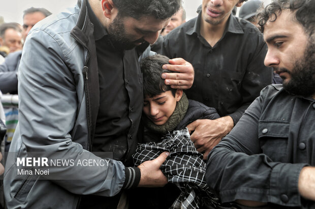 تشییع و تدفین ۱۳ بسیجی شهید محله قراملک تبریز