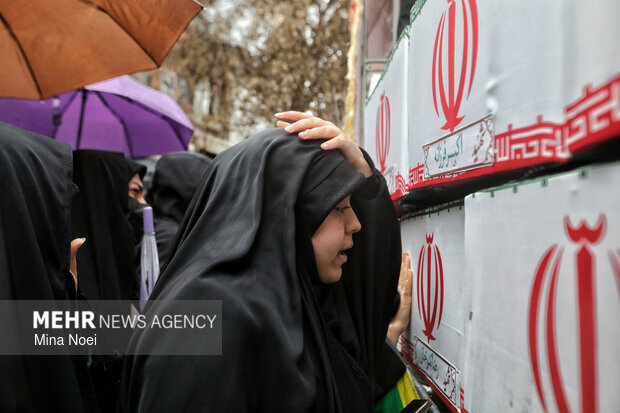 تشییع و تدفین ۱۳ بسیجی شهید محله قراملک تبریز