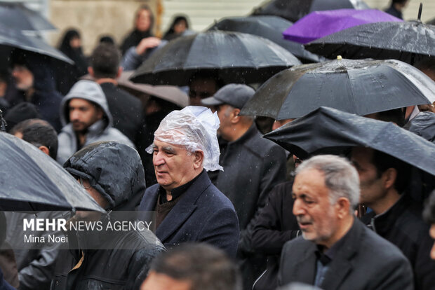 تشییع و تدفین ۱۳ بسیجی شهید محله قراملک تبریز