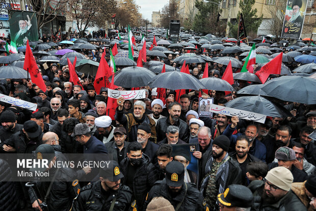 تشییع و تدفین ۱۳ بسیجی شهید محله قراملک تبریز