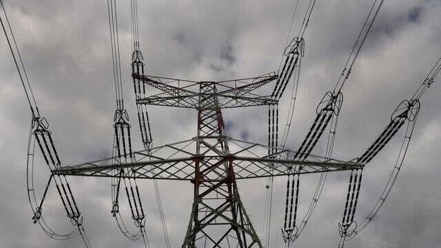 توضیحات فرماندار فردیس کرج درباره علت شنیده شدن صدای بلند از نیروگاه منتظر قائم