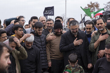 تشییع پیکر ۸ شهید تجاوز آمریکایی صهیونی - قزوین