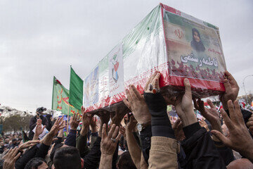 تشییع پیکر ۸ شهید تجاوز آمریکایی صهیونی - قزوین