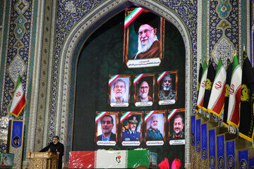 وداع مردم مشهد با شهید سید اسماعیل خطیب