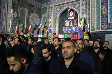 وداع مردم مشهد با شهید سید اسماعیل خطیب