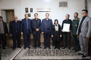 دیدار مسئولان استان مرکزی با خانواده شهدای جنگ رمضان