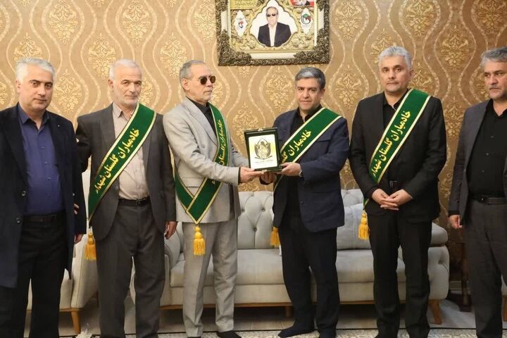 دیدار استاندار اردبیل با جانباز 70 درصد بصیر حاج حسین حسن زاده 