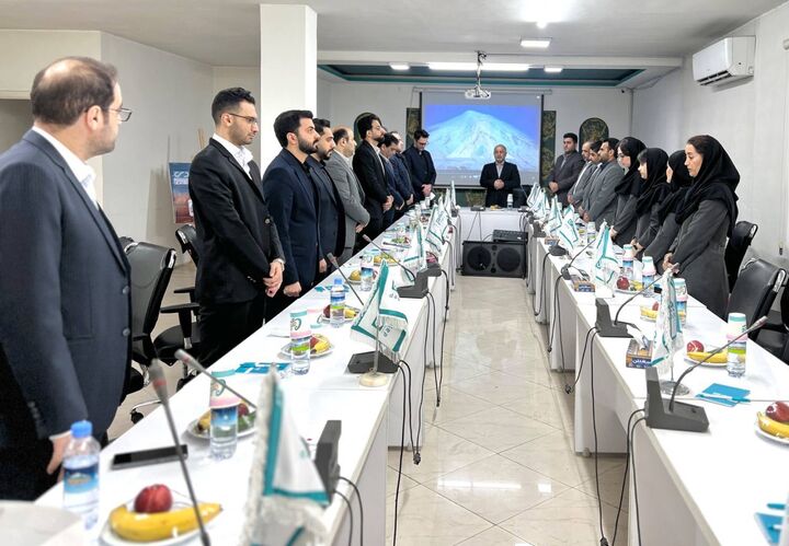 توسعه پایدار در بستر تحول دیجیتال سیاست شرکت بیمه دی در سال ۱۴۰۵ 