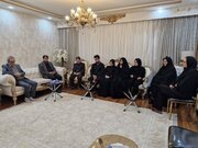 دیدار مدیرکل تسهیلات بنیاد شهید و امور ایثارگران با خانواده شهید امیر امیرمحمدی