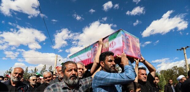 اطلاعیه تشییع و تدفین دو شهید تازه شناسایی شده مدرسه شجره طیبه میناب