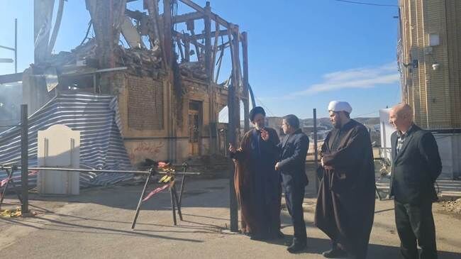 بازدید نماینده ولی‌فقیه در بنیاد شهید و امور ایثارگران از حسینیه اعظم زنجان