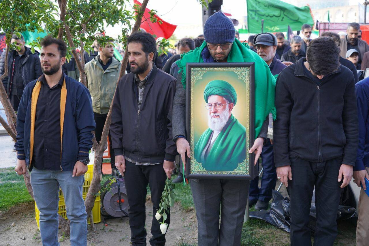 برگزاری مراسم تشییع شهدا جنگ رمضان در اصفهان
