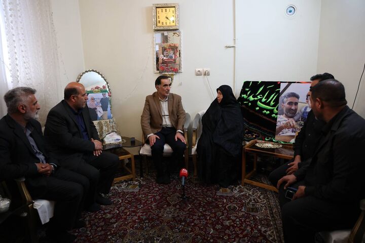 ایثار و فداکاری شهدا سرمایه‌ای ماندگار برای ملت ایران است