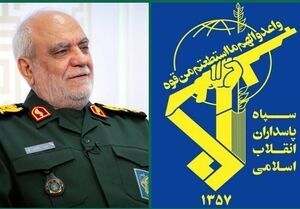 عکس/ شهید خادمی در محضر رهبر شهید انقلاب