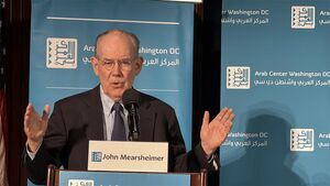 مرشایمر: ترامپ احمقانه حرف نتانیاهو را باور کرد