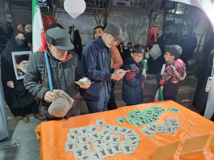 بازدید از غرفه «سلام شهید» و موکب تشکل یادگاران شهدای استان مرکزی