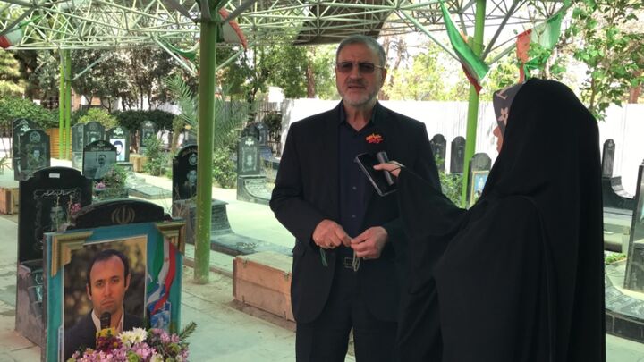 سلیمانی: اخلاص پدران شهدا سرمایه جاودان انقلاب است