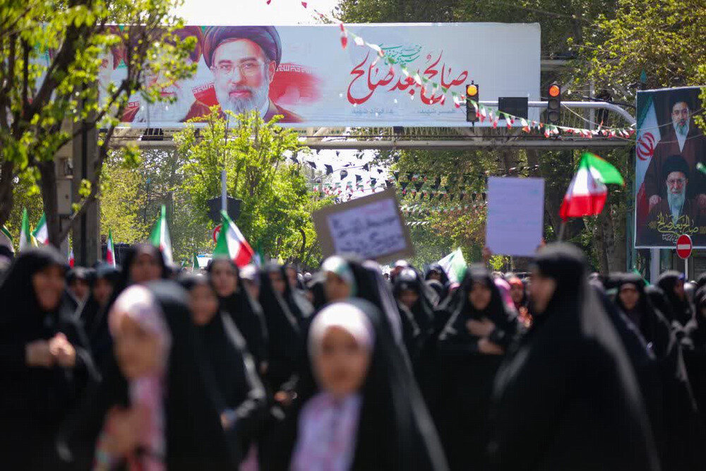 آیین تشییع پیکر شهید مردمی حملات رژیم صهیونی و آمریکا، شهید رحمت اله عباسی ولدی در البرز