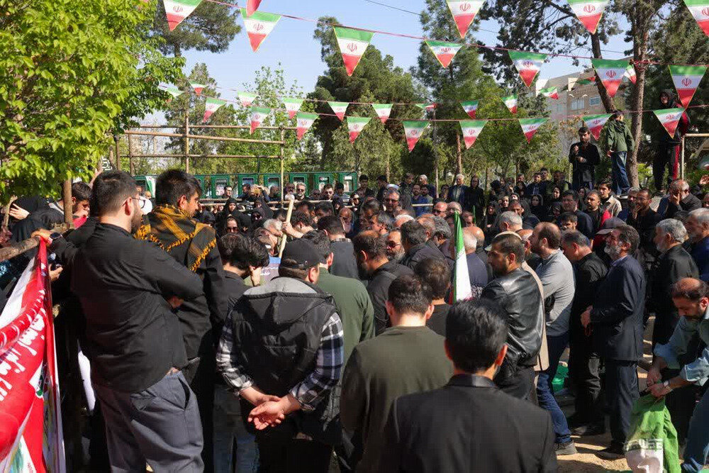 آیین تشییع پیکر شهید مردمی حملات رژیم صهیونی و آمریکا، شهید رحمت اله عباسی ولدی در البرز