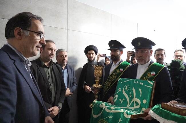 دیدار خادمان آستان مقدس حضرت معصومه (س) با رئیس و کارکنان بنیاد شهید و امور ایثارگران