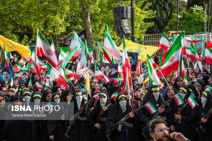 عکس/ اجتماع دختران جان فدای ایران در شیراز